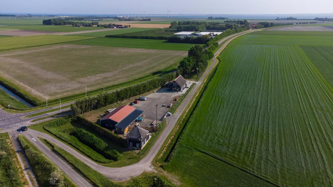 Den Hooimijt Villa Kats Eksteriør billede